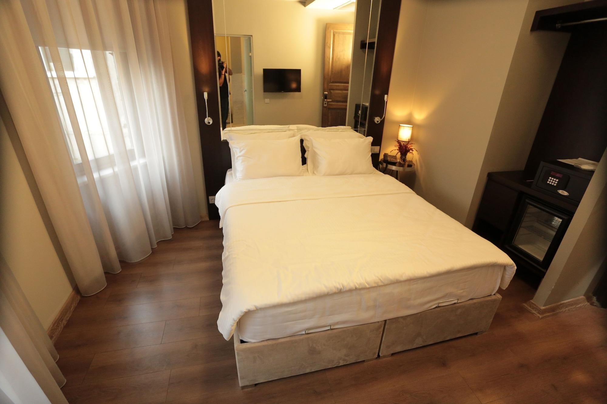 Ferman Pera Hotel Стамбул Экстерьер фото